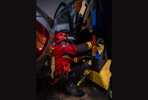 Bombeiros do Paraná disputam desafio mundial de salvamento veicular nas Ilhas Canárias