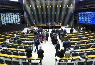 Congresso pode votar 31 vetos e 6 projetos que abrem crédito no Orçamento — Senado Notícias