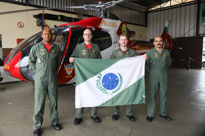 Paraná envia helicóptero para auxiliar atendimento em Santa Catarina