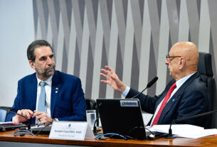 senadores pedem redução da tarifa de energia; diretor de Itaipu esclarece valores — Senado Notícias