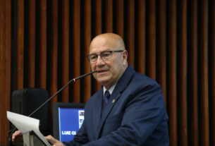 Para Romanelli há um problema grave que precisa ser enfrentado pelo poder público. “Há um “libera geral” nas estradas, sem radares funcionando, sem fiscalização de tacógrafos. Tem caminhões apostando corrida nas rodovias”, afirmou.