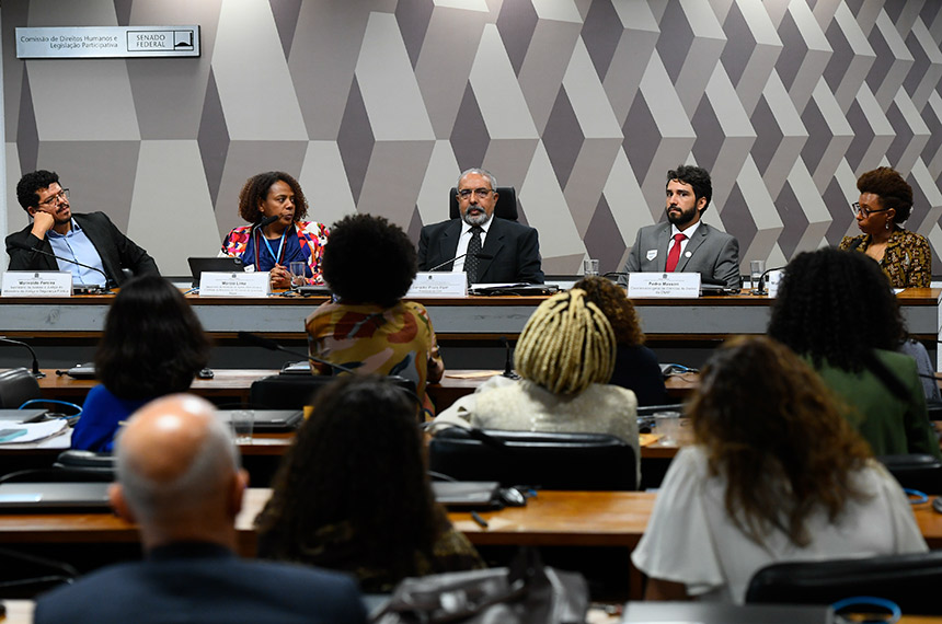 debatedores apoiam prorrogação das cotas em concursos públicos — Senado Notícias