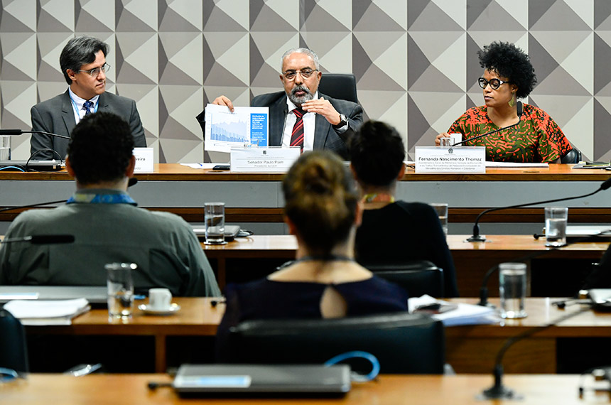 Aos 75 anos da Declaração dos Direitos Humanos, debatedores pedem reparação pela escravidão — Senado Notícias