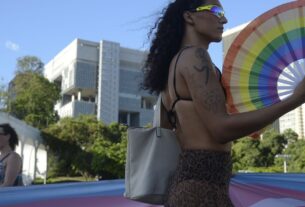 Parada LGBTQIAP+ no Rio reivindica o direito de “ser você mesmo”