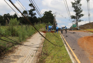 Após 24 horas de reparos, Copel recupera energia em 98% das casas atingidas pelos temporais