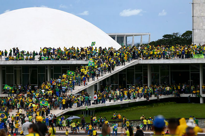 Ataques de 8 de janeiro tiveram reflexo na agenda legislativa em 2023 — Senado Notícias