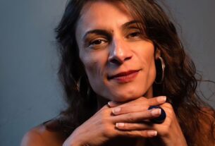 Presença de trans nas artes reduz preconceito, afirma Renata Carvalho