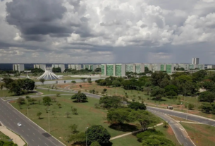 candidato leva até 4 horas para fazer inscrição