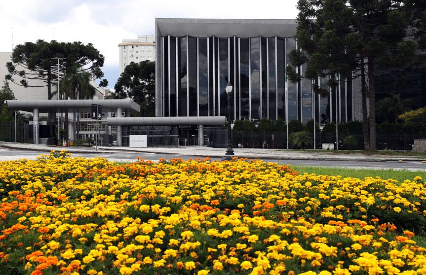 Agenda do Legislativo conta com prestação de contas da SEFA e várias homenagens.