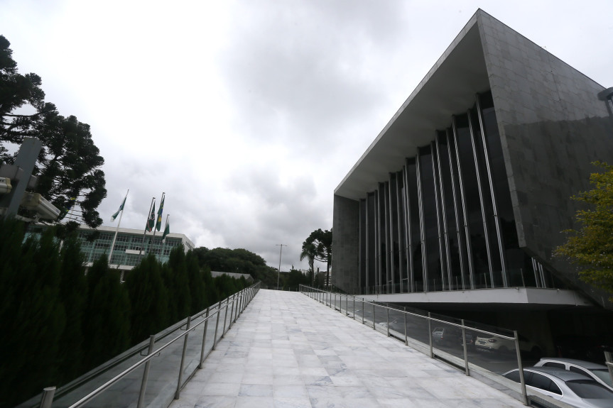 Sessões plenárias, reuniões de comissões, audiências públicas marcam a semana no Poder Legislativo.