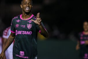 Fluminense tenta manter liderança do Carioca diante do Sampaio Corrêa