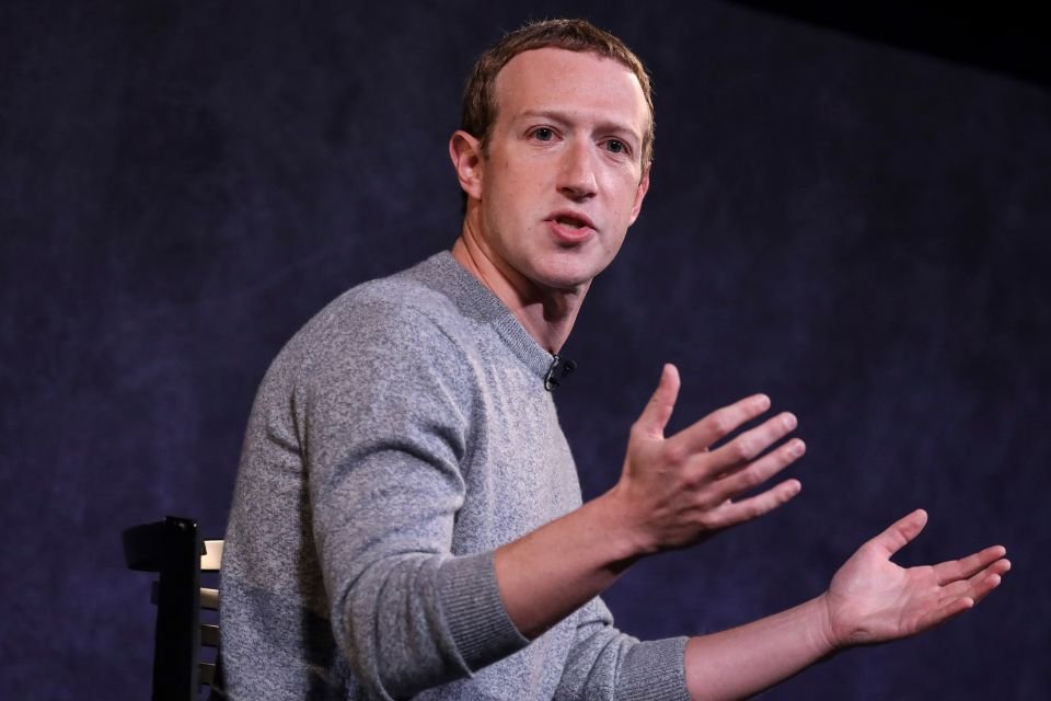 Mark Zuckerberg diz que Apple e Google devem monitorar jovens nas redes sociais; entenda