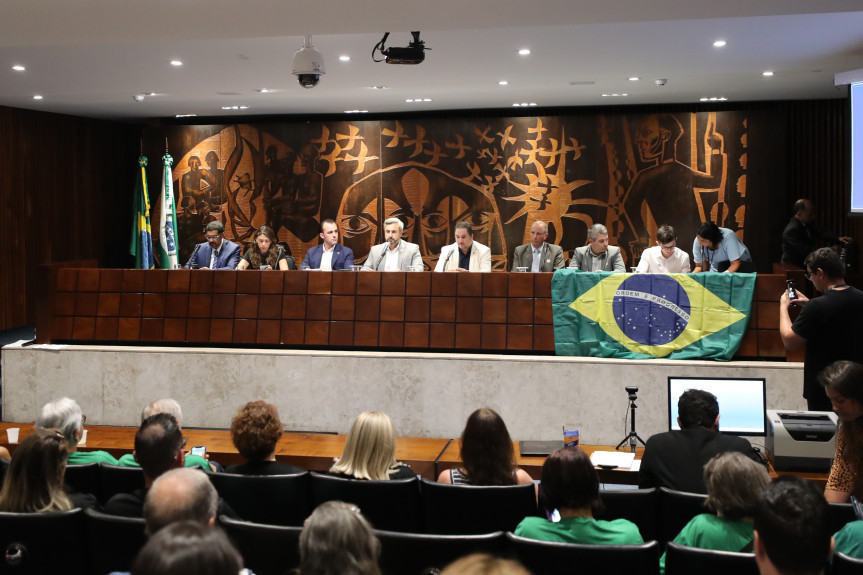 Audiência ocorreu no Plenarinho da Assembleia Legislativa na tarde desta quinta-feira (21).