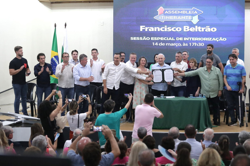 A documentação foi recebida pelo presidente da Assembleia Legislativa, deputado Ademar Traiano (PSD), e pelos parlamentares que representam a região no Poder Legislativo.