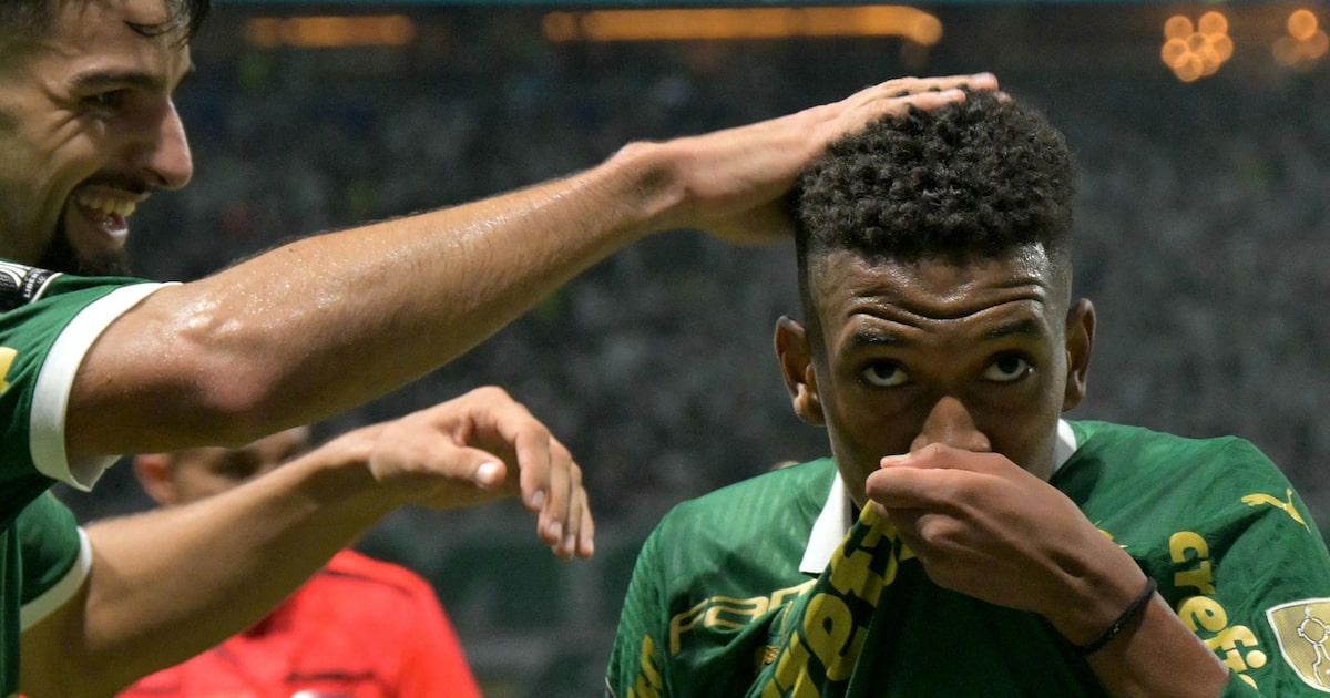 Abel aconselha Estêvão e jovens do Palmeiras: ‘Vão à Disney porque o outro foi e está no Real’