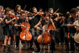 DF: alunos de periferia abrem caminhos na mais antiga escola de música