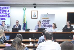 Direitos Humanos discute enfrentamento da violência contra professores — Agência Gov