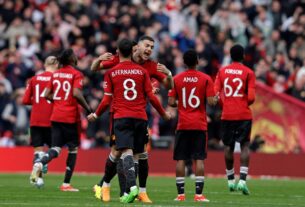 Em jogo emocionante, Manchester United elimina o Coventry e vai à final da Copa da Inglaterra