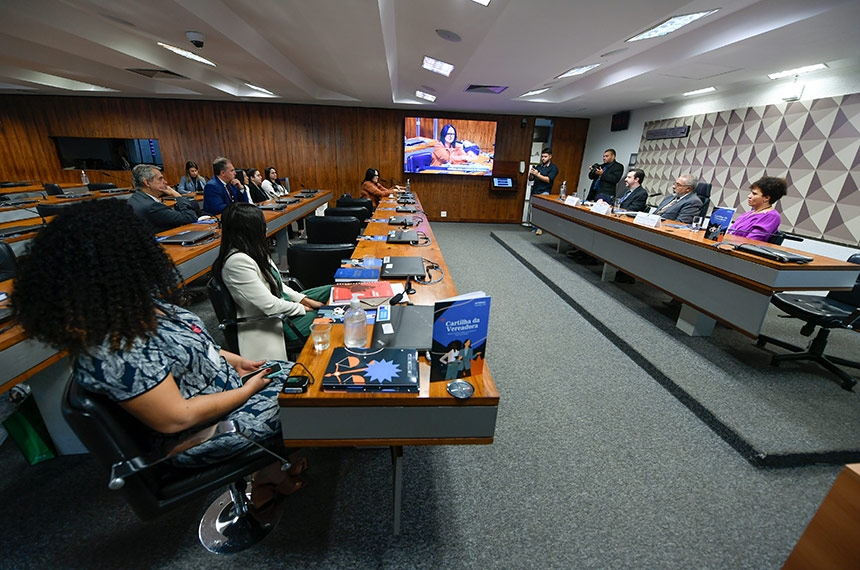 Lançada na CDH, 'Cartilha da Vereadora' foca em equidade na política — Senado Notícias