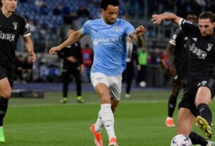 Lazio bate Juventus com gol no último lance