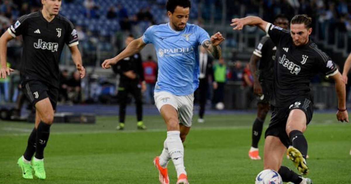 Lazio bate Juventus com gol no último lance