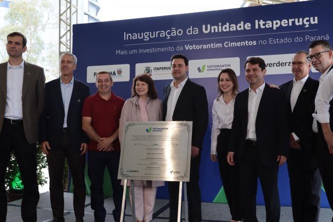 Ratinho Junior participa da inauguração de nova unidade da Votorantim, em Itaperuçu