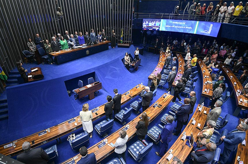 Sessão especial exalta Brasília aos 64 anos de sua fundação — Senado Notícias