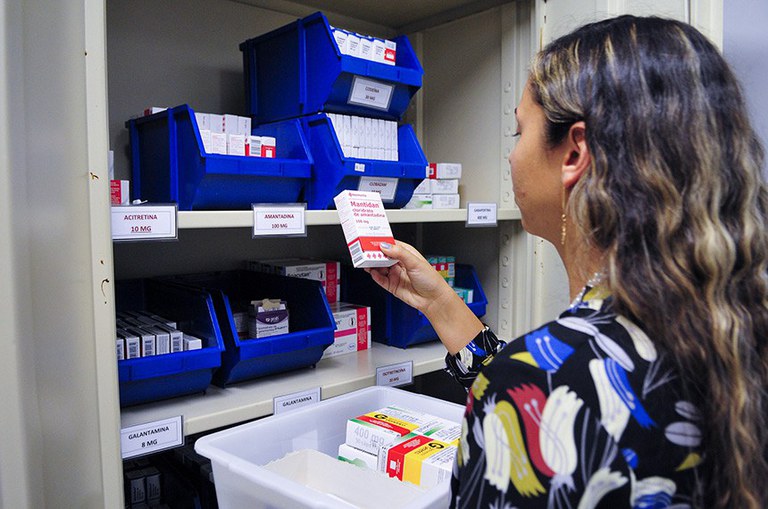 Anvisa promove agilidade no acesso a medicamentos ao RS — Agência Gov