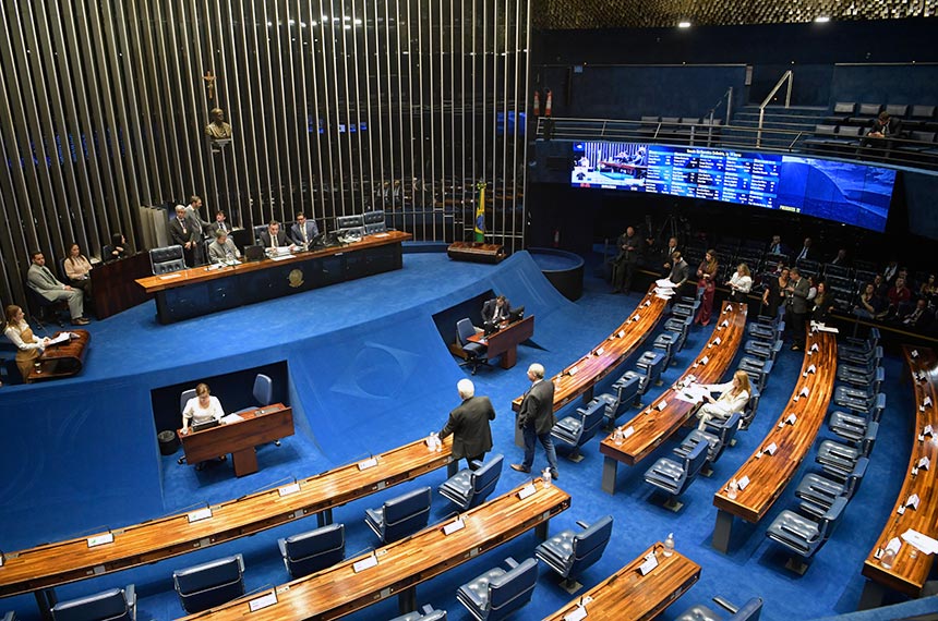 Aprovado incentivo tributário para troca de equipamentos industriais — Senado Notícias