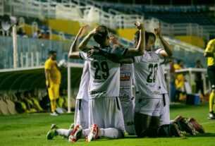 Figueira vence o Floresta, quebra tabu e volta ao G-4