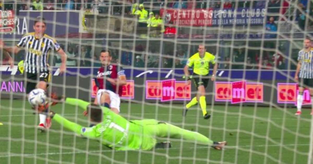 Juventus busca empate com Bologna em confronto direto