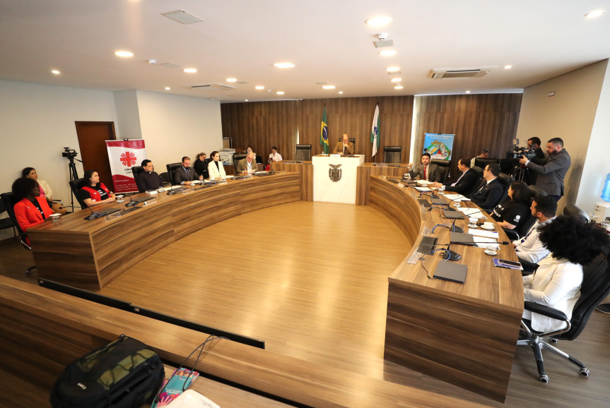 Audiência ocorreu no Plenarinho da Assembleia Legislativa na manhã desta quarta-feira (19).