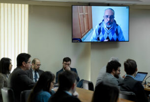 Em pronunciamento, via videoconferência, senador Paulo Paim (PT-RS).