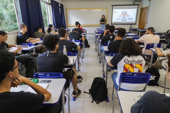 Vestibulares de Inverno e EaD da UEM têm inscrições prorrogadas