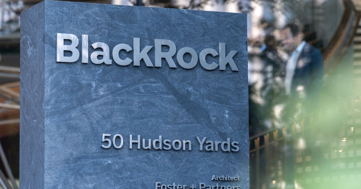 BlackRock atinge recorde de US$ 10,6 tri em ativos sob gestão com impulso de ETFs