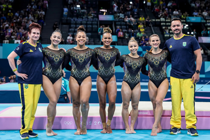 Bolsista do Geração Olímpica e Paralímpica, Júlia Soares é bronze na ginástica por equipes em Paris