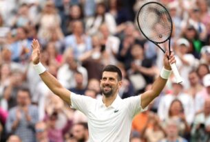 Djokovic vence na estreia em Wimbledon menos de um mês após cirurgia