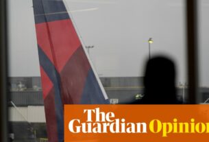 Por que a Delta Air Lines tuitou que a bandeira palestina é "aterrorizante"? | Arwa Mahdawi