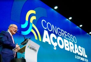 Alckmin reforça compromisso com a indústria do aço e destaca medidas para ampliar a competivividade do setor — Agência Gov