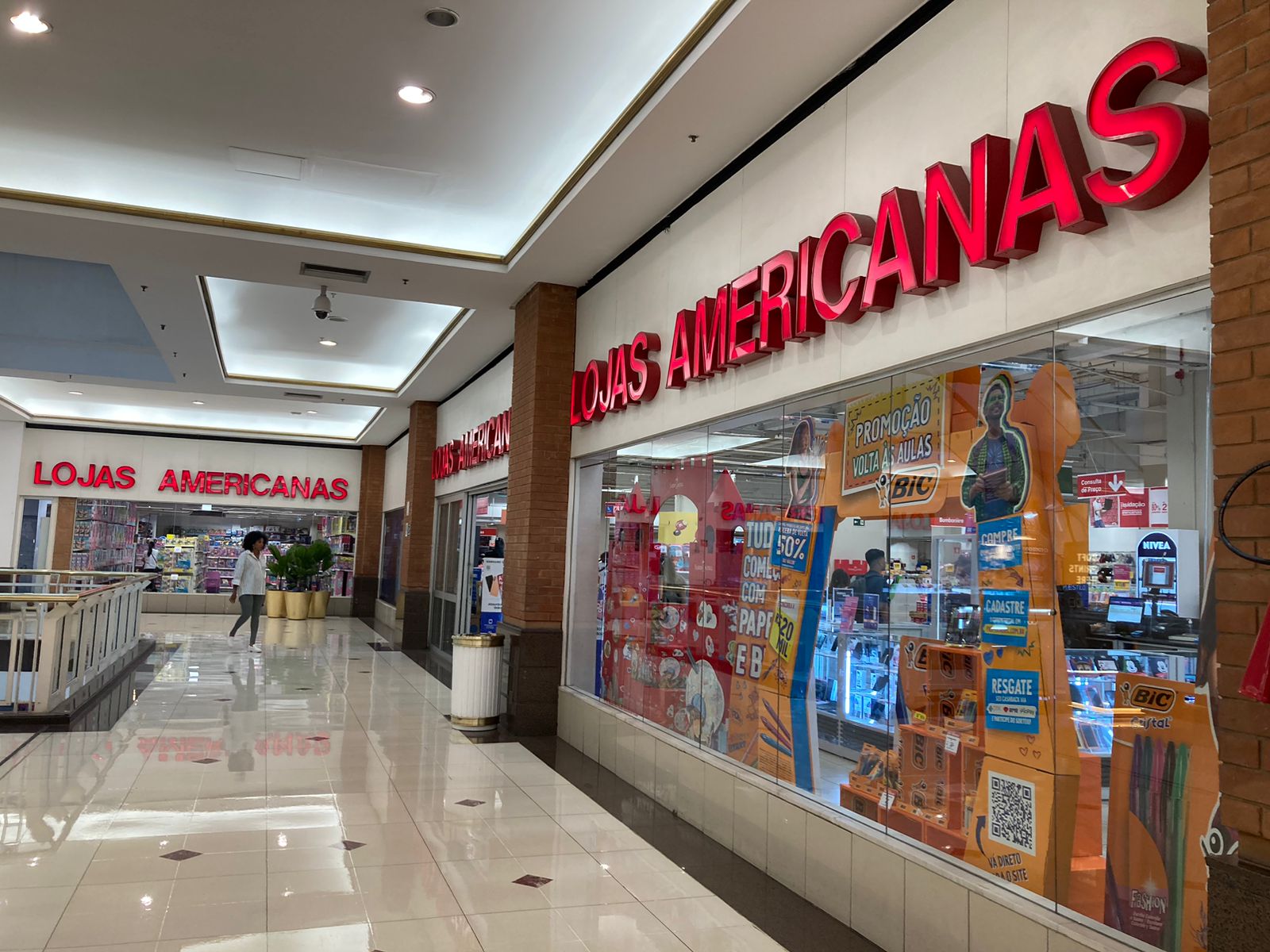 Americanas (AMER3) cai 58% após chegar a R$ 0,10 com prejuízo e previsões canceladas