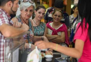 CNC: mulheres se preocupam mais com consumo sustentável do que homens