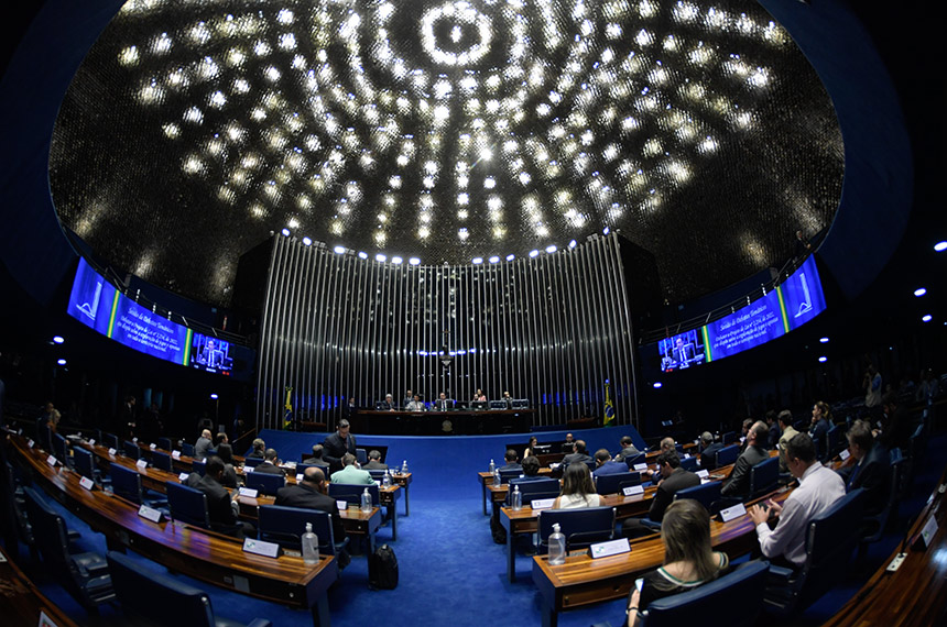 Divergência marca debate sobre legalização de cassinos e bingos — Senado Notícias