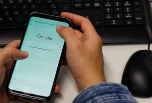 Google e Apple devem incluir senha e biometria para acesso a aplicativos de e-mails para ampliar segurança em celulares — Agência Gov