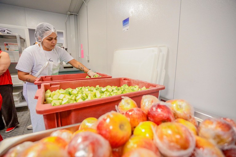 Governo Federal cria medida que amplia oferta de alimentos ao Cozinha Solidária — Agência Gov