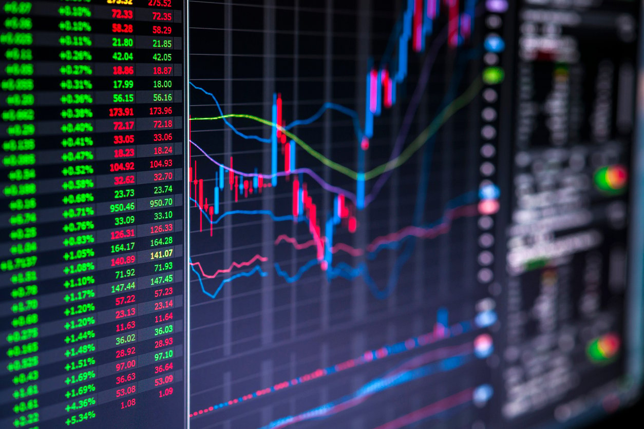 Ibovespa despenca mais de 2% com tensões no exterior