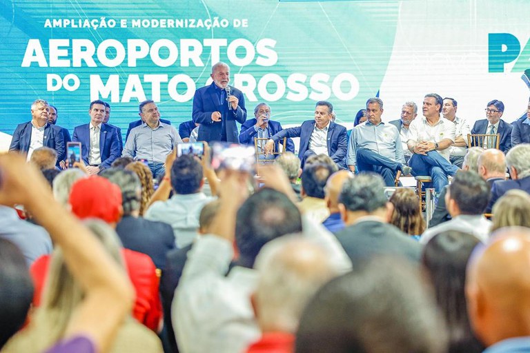 “O Brasil é grande” — Agência Gov