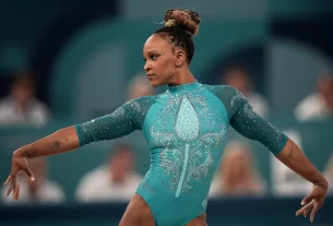 Rebeca é ouro no solo e se torna maior medalhista do Brasil em Jogos Olímpicos — Agência Gov