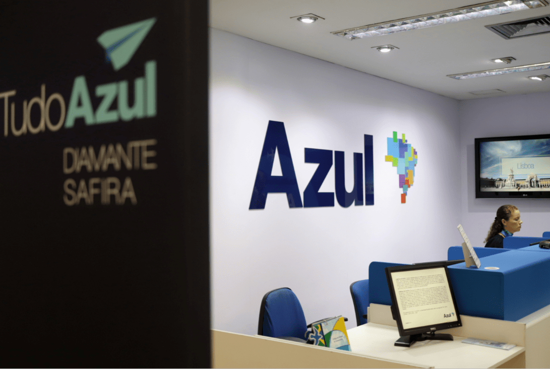 notícia que fez ação desabar foi mal interpretada; AZUL4 fecha em queda de 24%