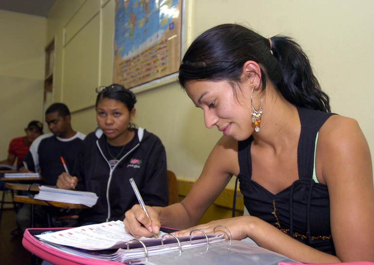 saiba como estudantes da EJA vão receber o incentivo — Agência Gov