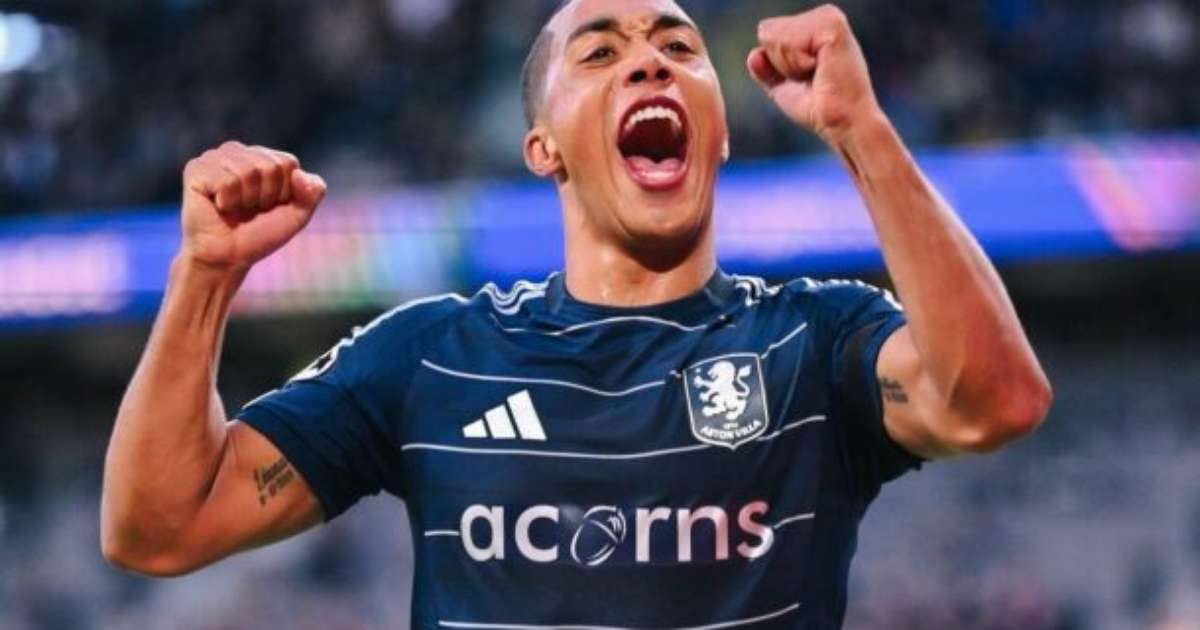 Aston Villa inicia sua campanha na Champions com vitória